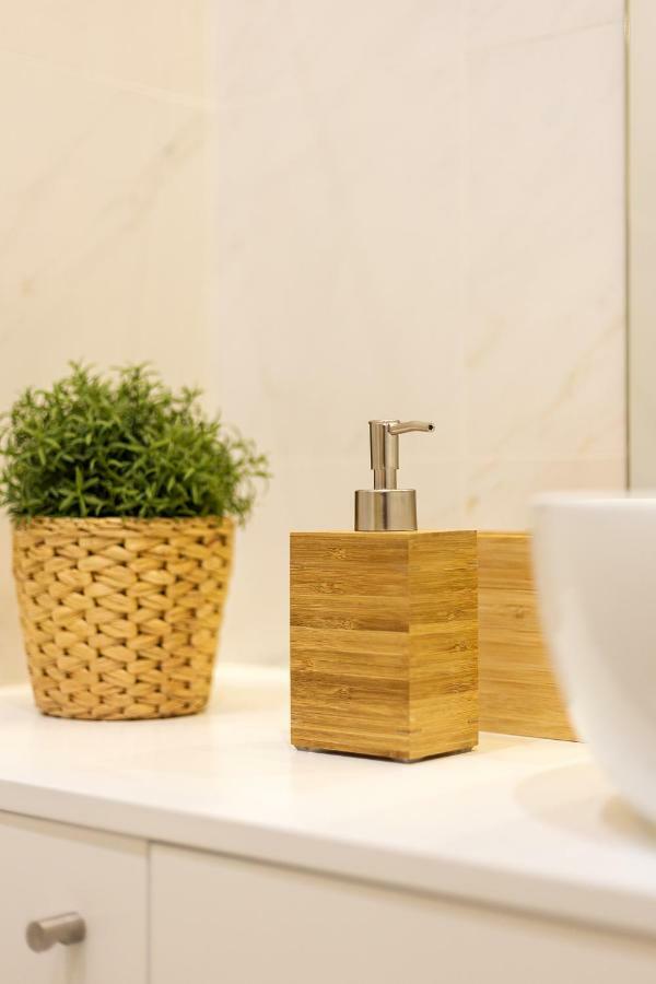 Wood Premium Downtown Apartment By Da'Home Porto Exteriér fotografie